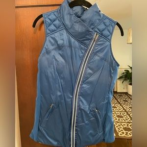 Lululemon quilted vest